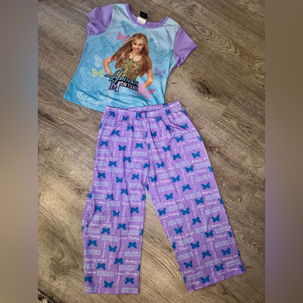 Vintage Y2K - Early 2000’s Disney Hannah Montana Butterfly Lounge Pajama Set!!
